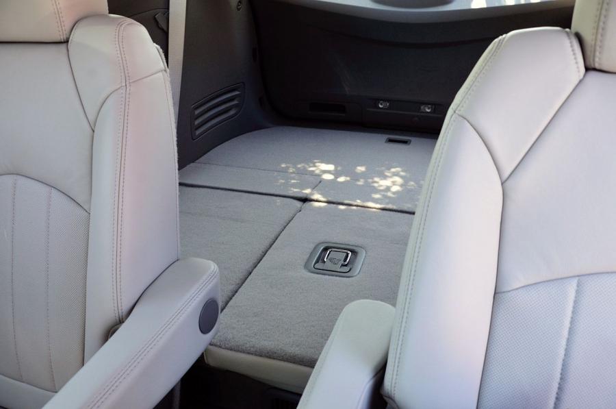  Chevrolet Traverse 2013 года  (фото 9 из 44)